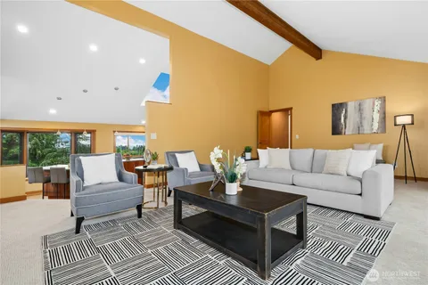 $1,988,000 | 4730 154th Place Southeast, Bellevue, WA 98006
