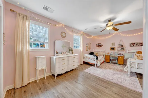 $427,500 | 2919 Purple Finch Road, Roanoke, VA 24018