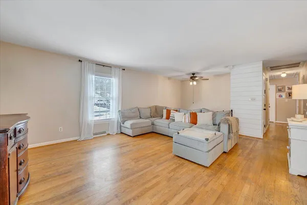 $427,500 | 2919 Purple Finch Road, Roanoke, VA 24018