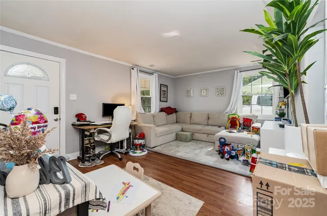 $479,000 | 4610 Connecting Road, Charlotte, NC 28209