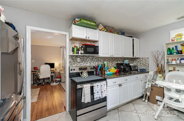 $479,000 | 4610 Connecting Road, Charlotte, NC 28209