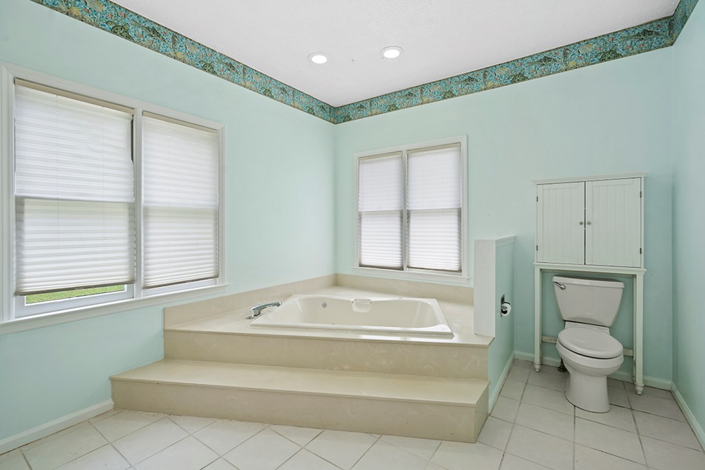 123 Watersedge Road Greenwood, SC 29649 - Photo 18 of 47