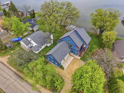 $1,595,000 | 1904 Barber Drive, Stoughton, WI 53589