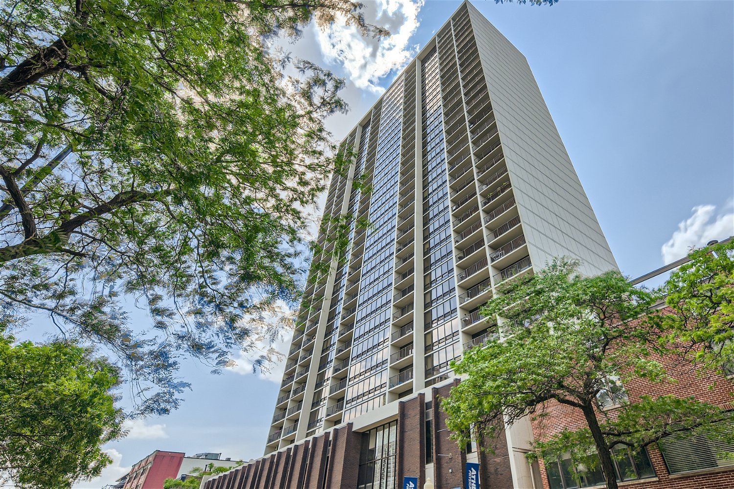 1636 North Wells Street, Unit 1505 Chicago, IL 60614 - Photo 1 of 21 a view of a multi story building