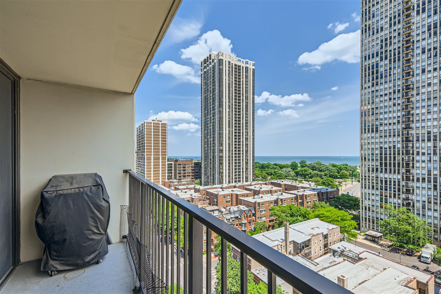 1636 North Wells Street, Unit 1505 Chicago, IL 60614 - Photo 15 of 21 a view of balcony with furniture