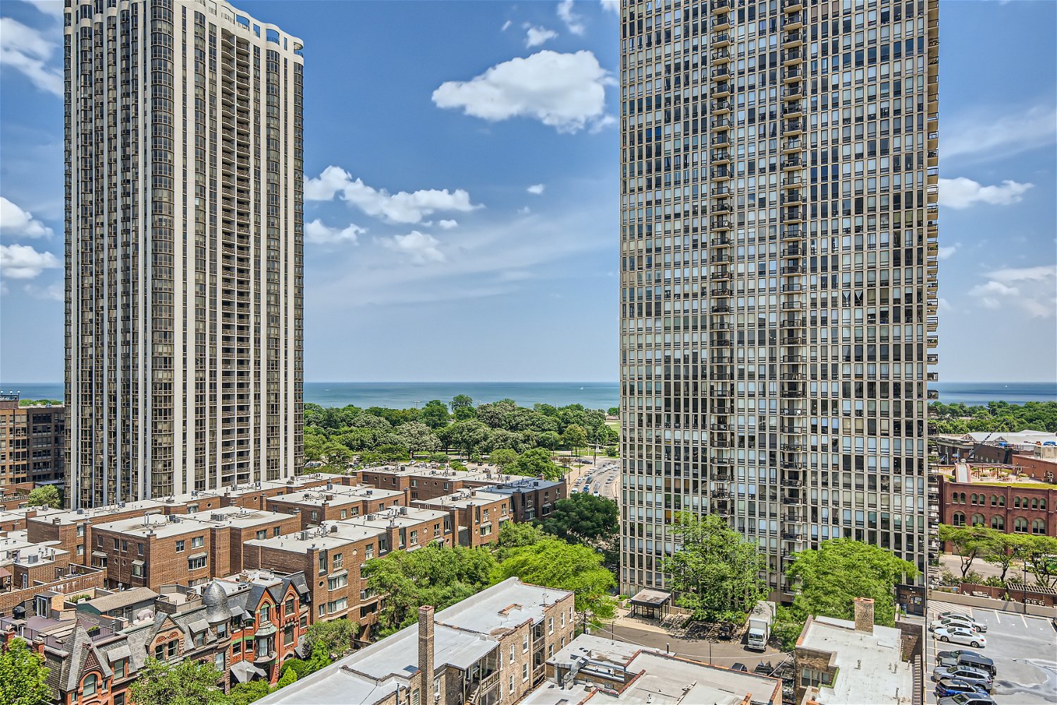 1636 North Wells Street, Unit 1505 Chicago, IL 60614 - Photo 16 of 21 a view of a city with tall buildings