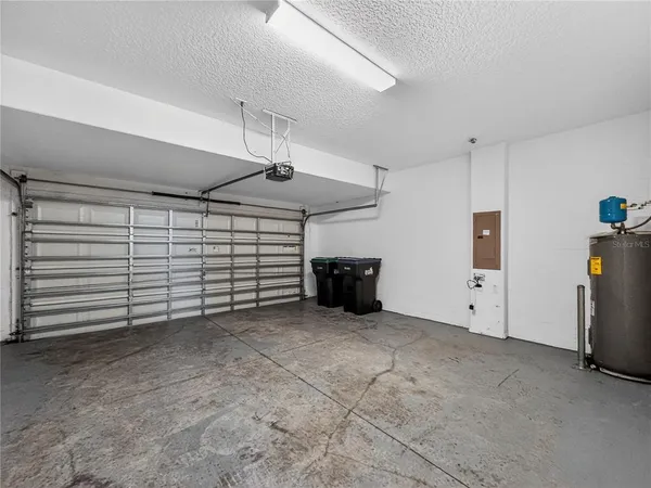 a view of a garage room
