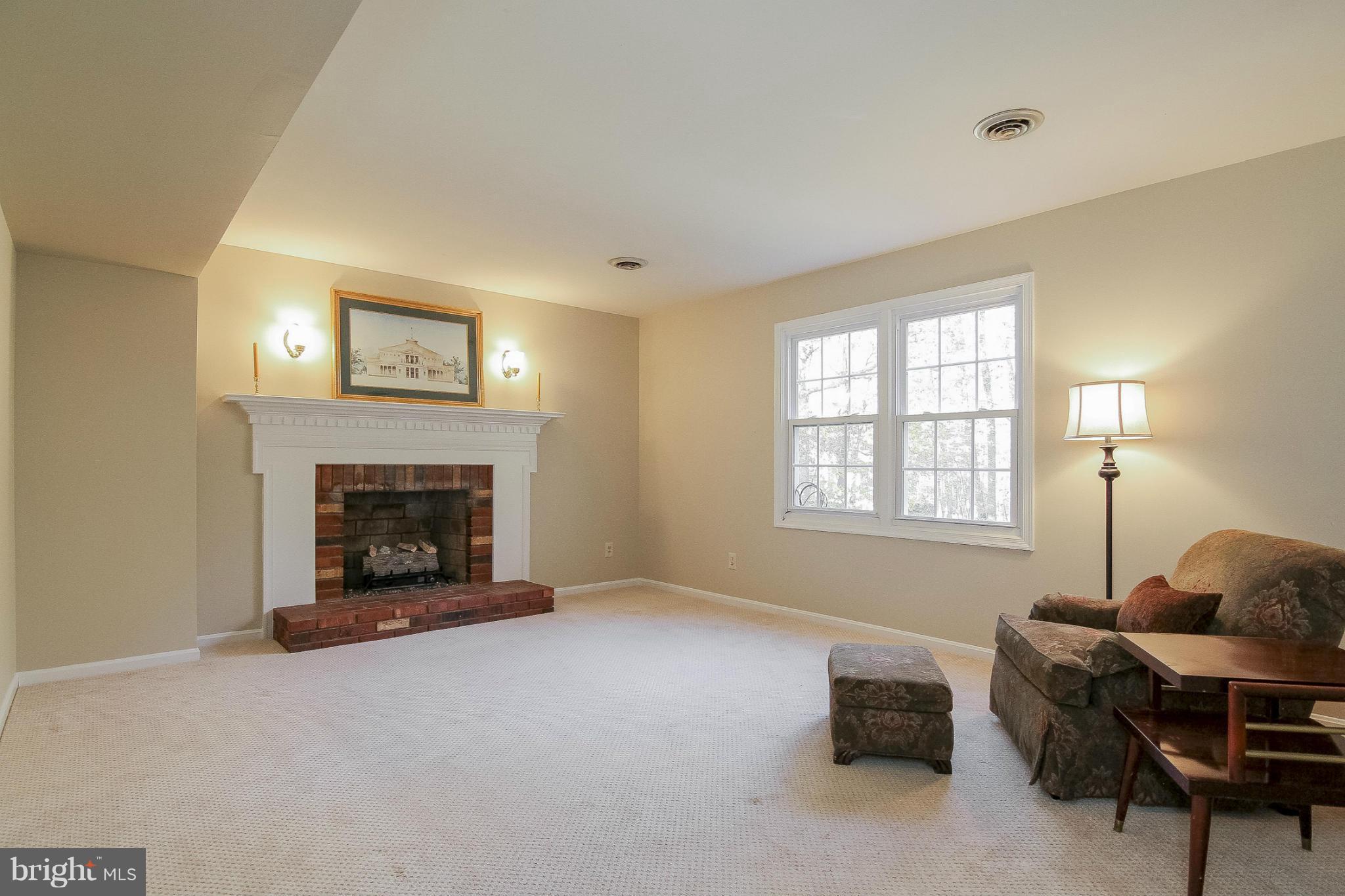 4002 Ensors Shop Road Midland, VA 22728 - Photo 8 of 25 FAMILY ROOM - GAS FIREPLACE W/MANTEL