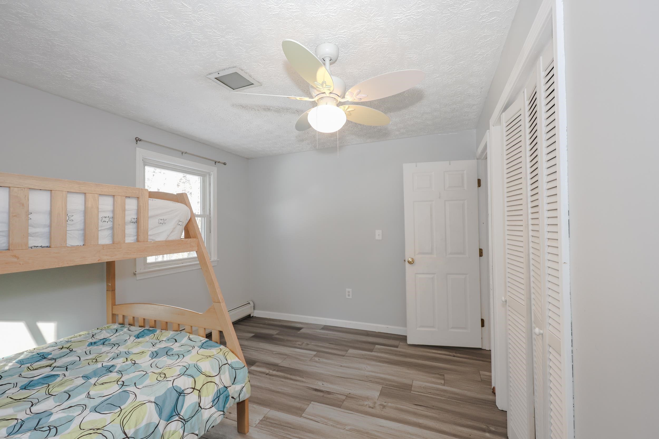 40 Clifton Road Bedford, NH 03110 - Photo 17 of 30