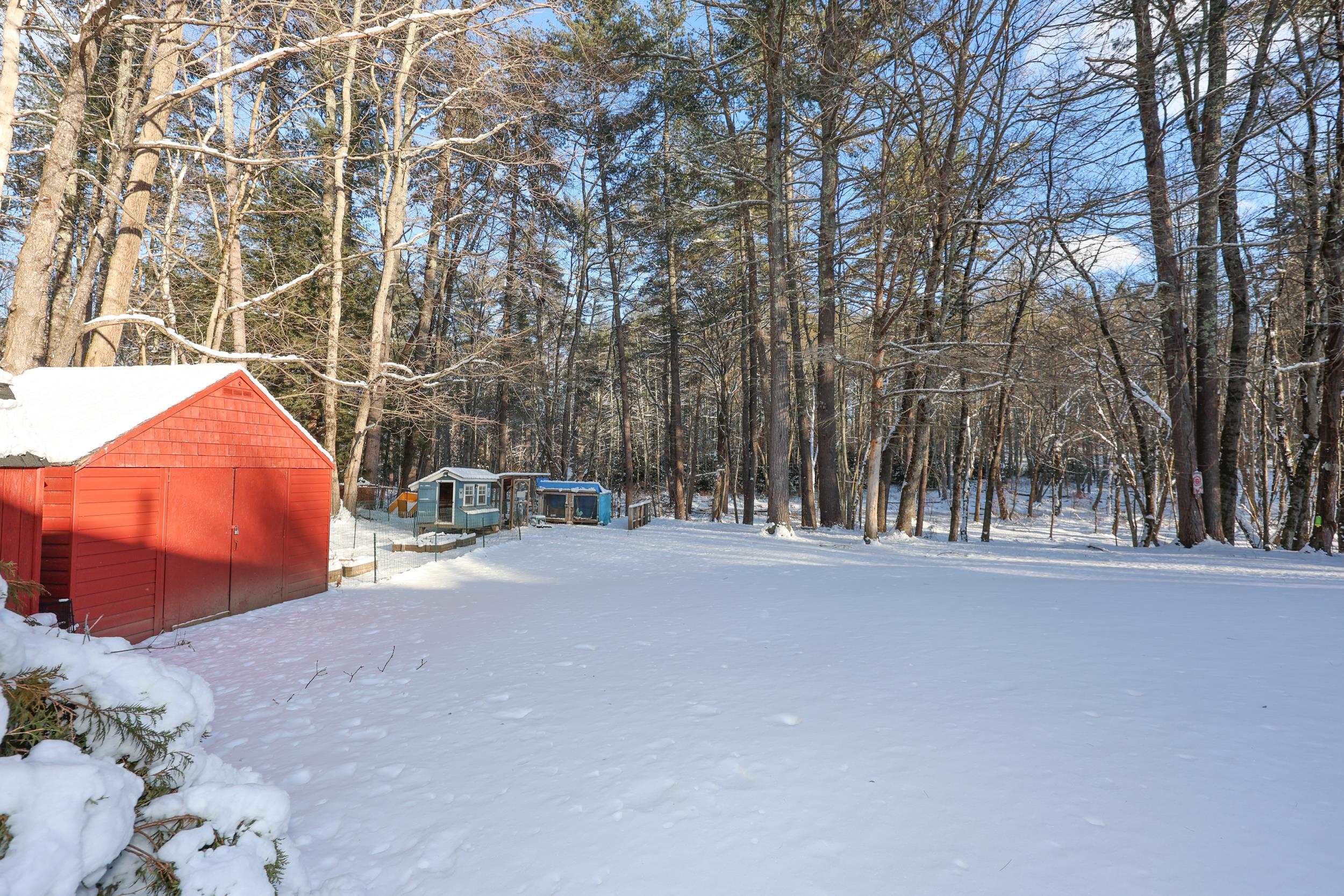 40 Clifton Road Bedford, NH 03110 - Photo 27 of 30