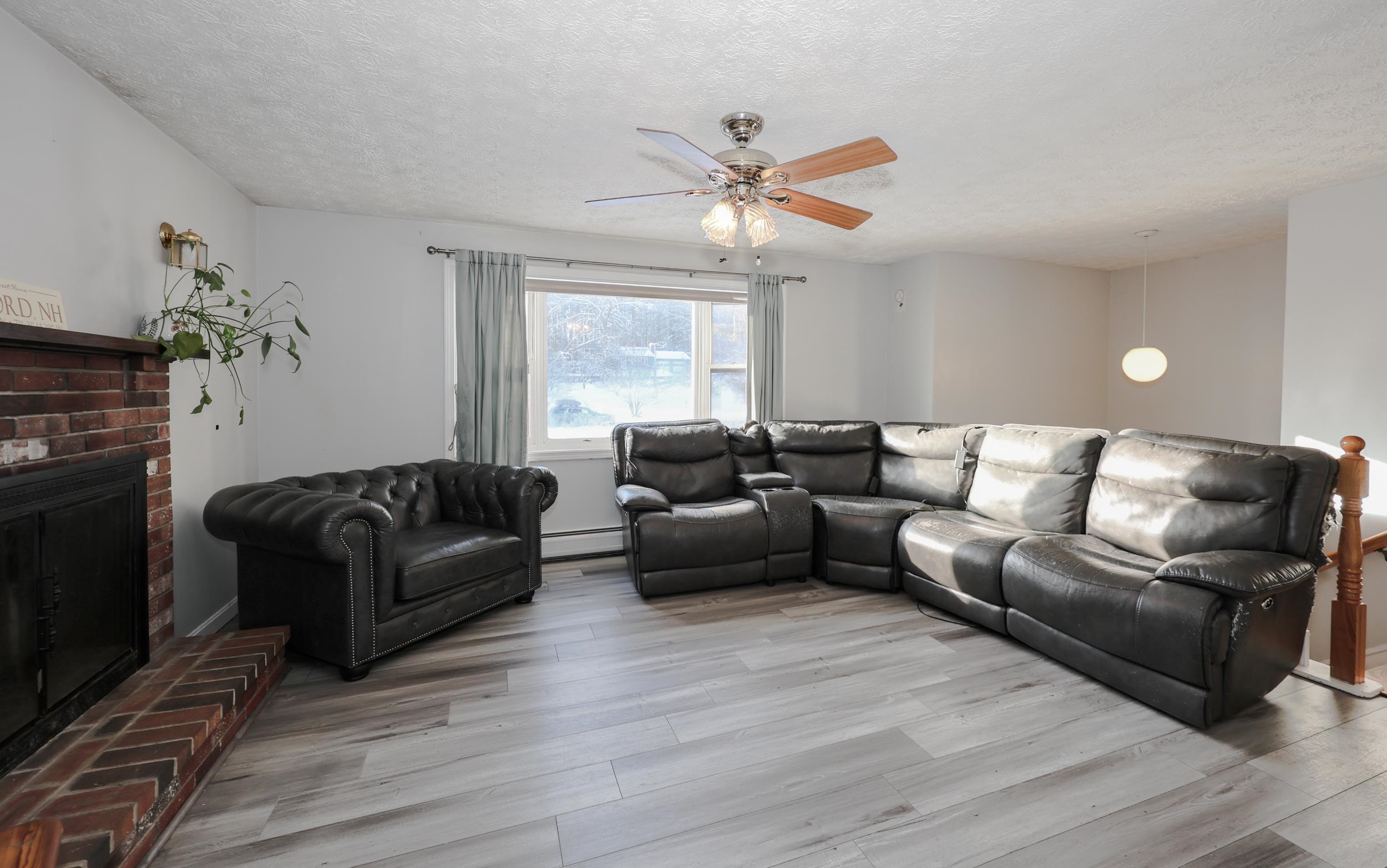 40 Clifton Road Bedford, NH 03110 - Photo 6 of 30