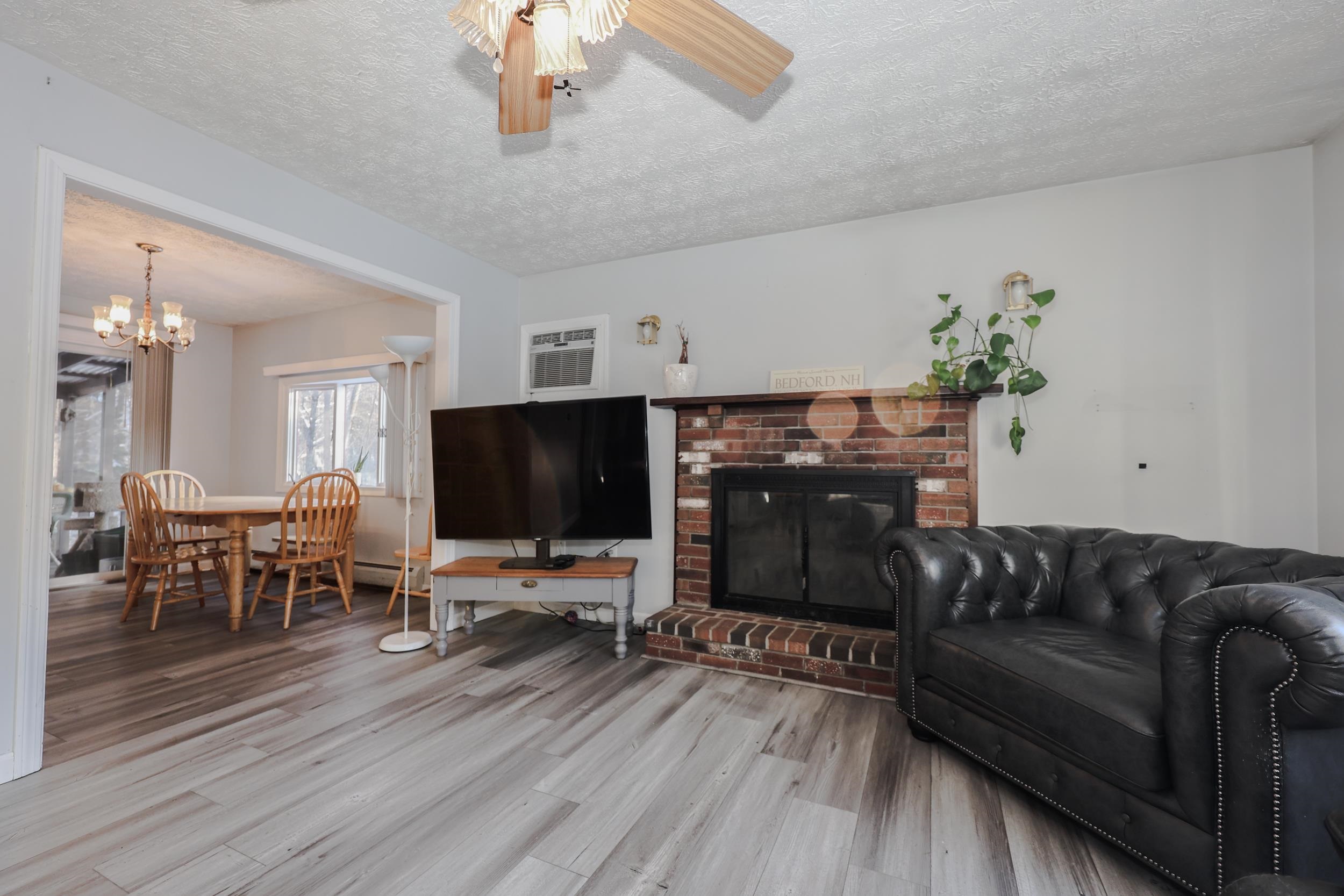 40 Clifton Road Bedford, NH 03110 - Photo 7 of 30