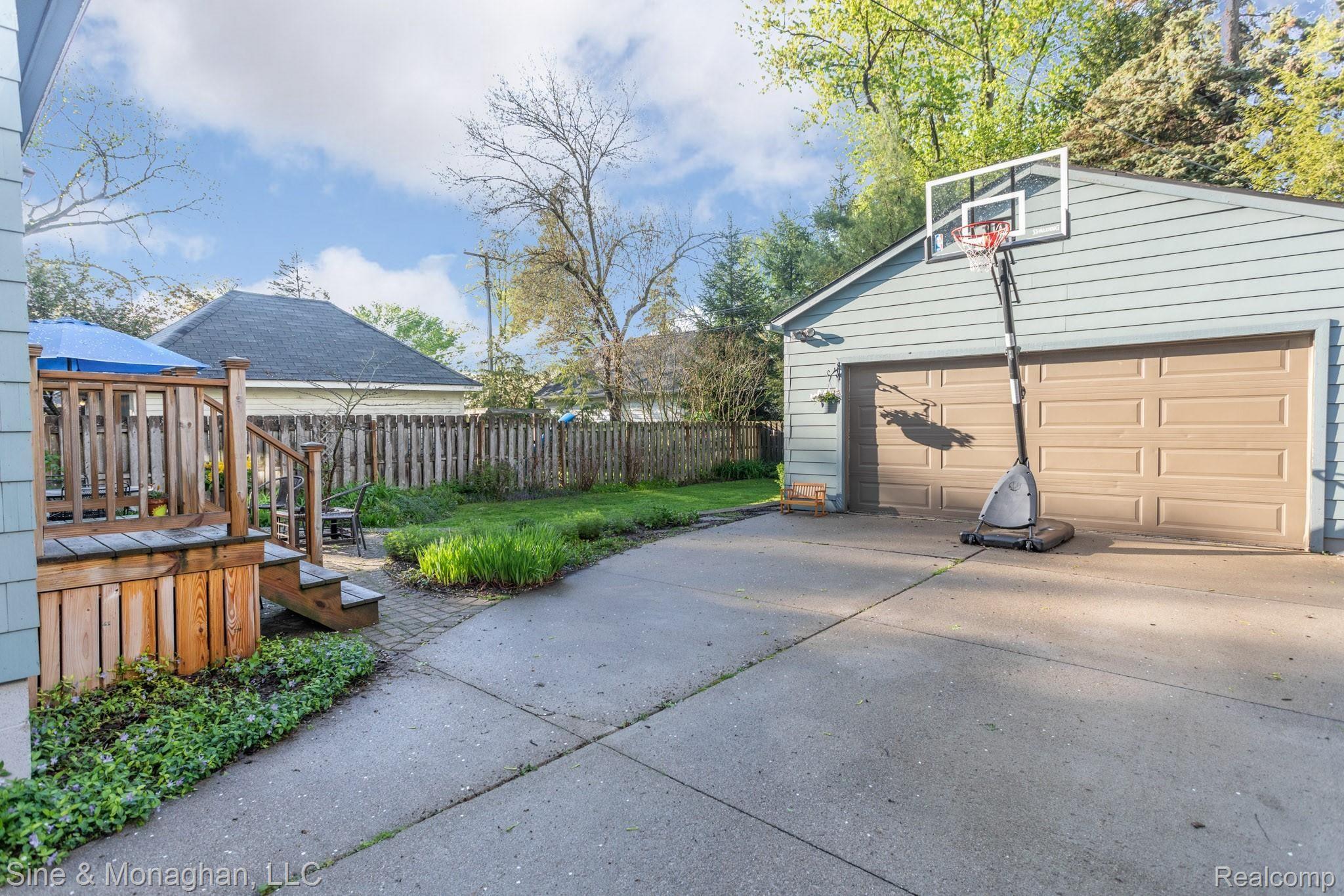 278 Ridgemont Road Grosse Pointe, MI 48236 - Photo 24 of 29 3.jpg