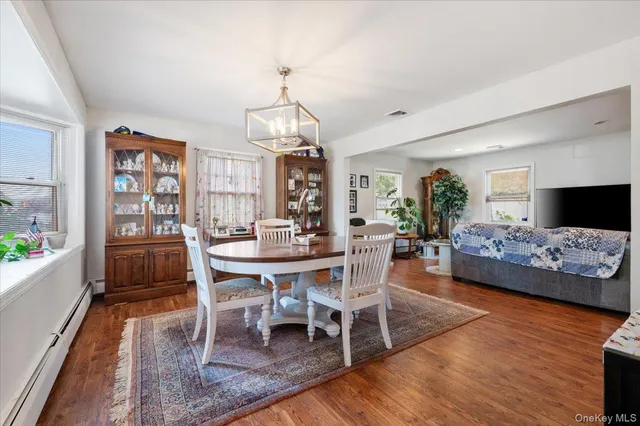 $839,000 | 53 Periwinkle Road, Levittown, NY 11756