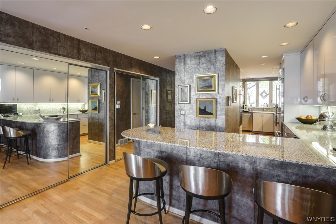 124 Rivermist Drive, Unit 124 Buffalo, NY 14202 - Photo 10 of 41