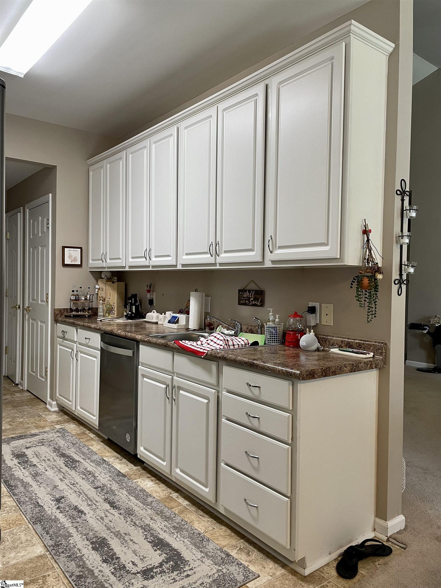 820 Medora Drive Greer, SC 29650 - Photo 7 of 22