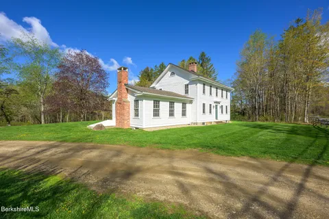 $2,150,000 | 304 Hickey Hill Road, Sheffield, MA 01257