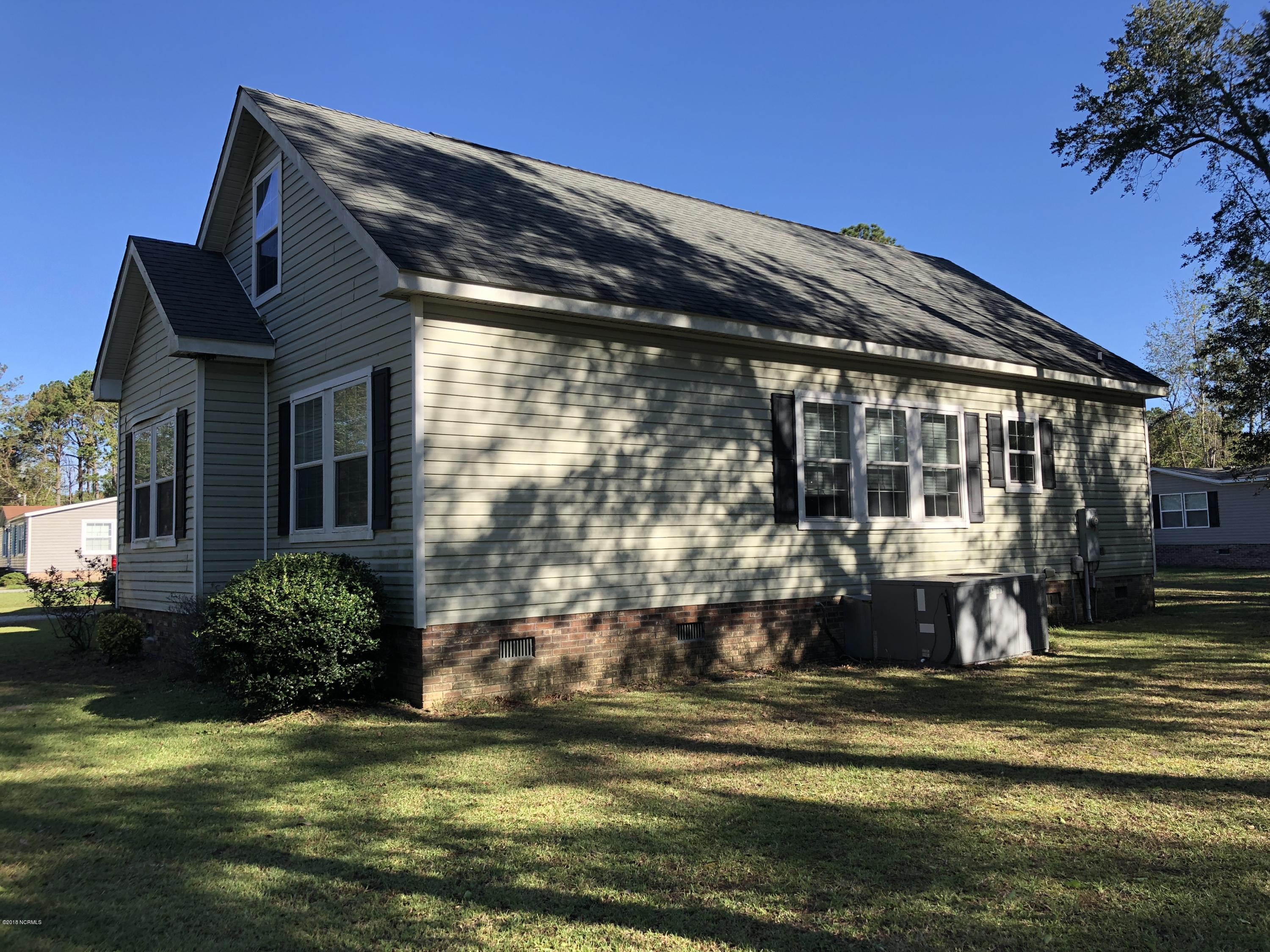 165 Union Bethel Road Hampstead, NC 28443 - Photo 3 of 20 Photo_20181018_100828
