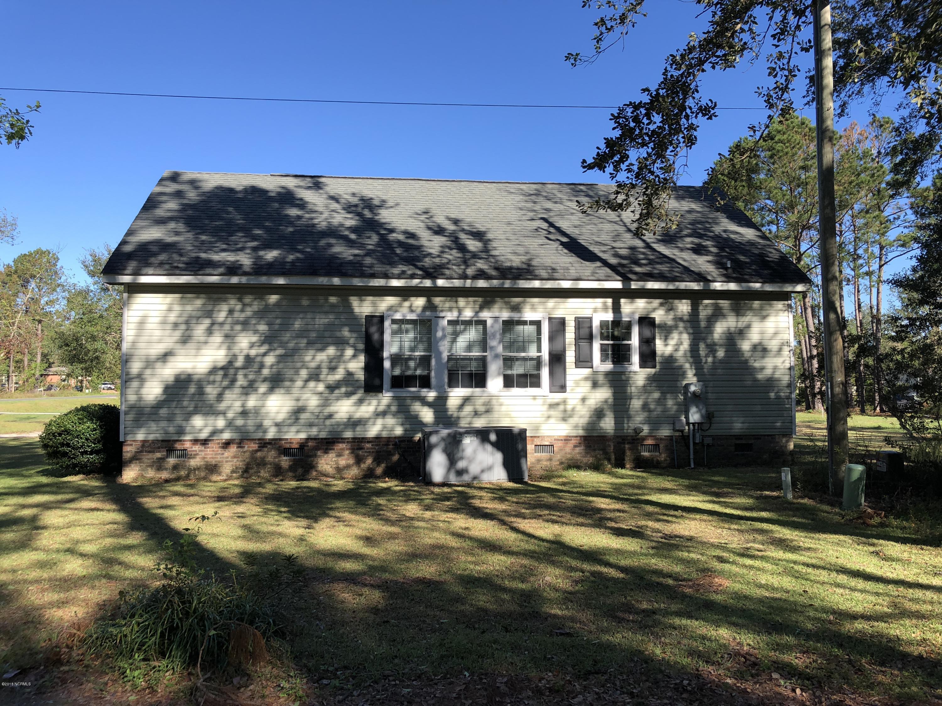 165 Union Bethel Road Hampstead, NC 28443 - Photo 4 of 20 Photo_20181018_100848