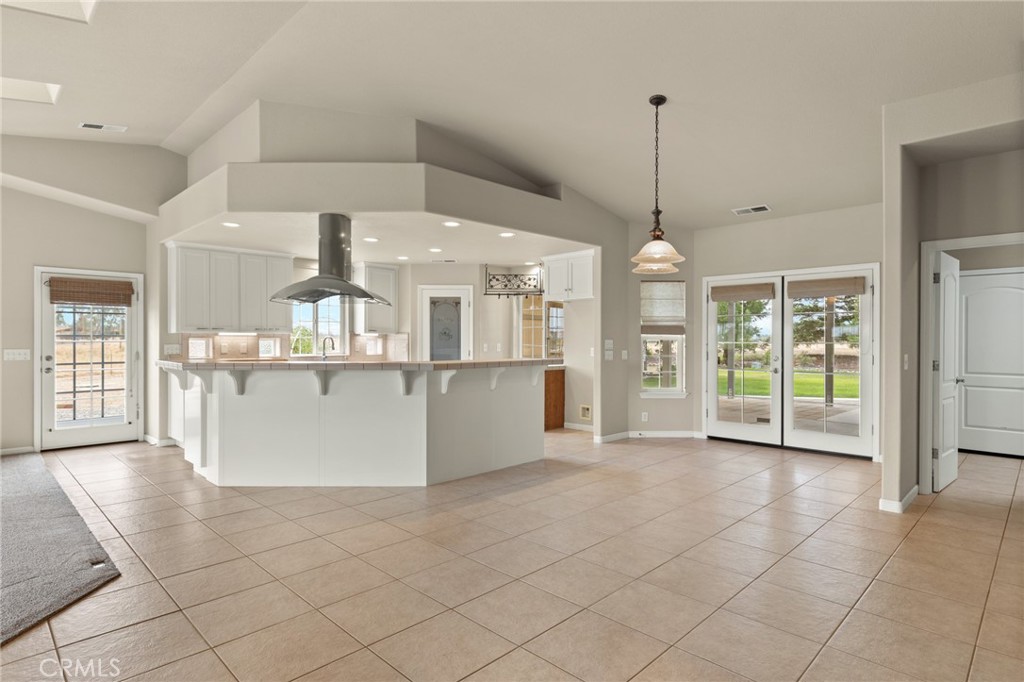 24595 Dale Road Corning, CA 96021 - Photo 8 of 39 Gallery Image 8