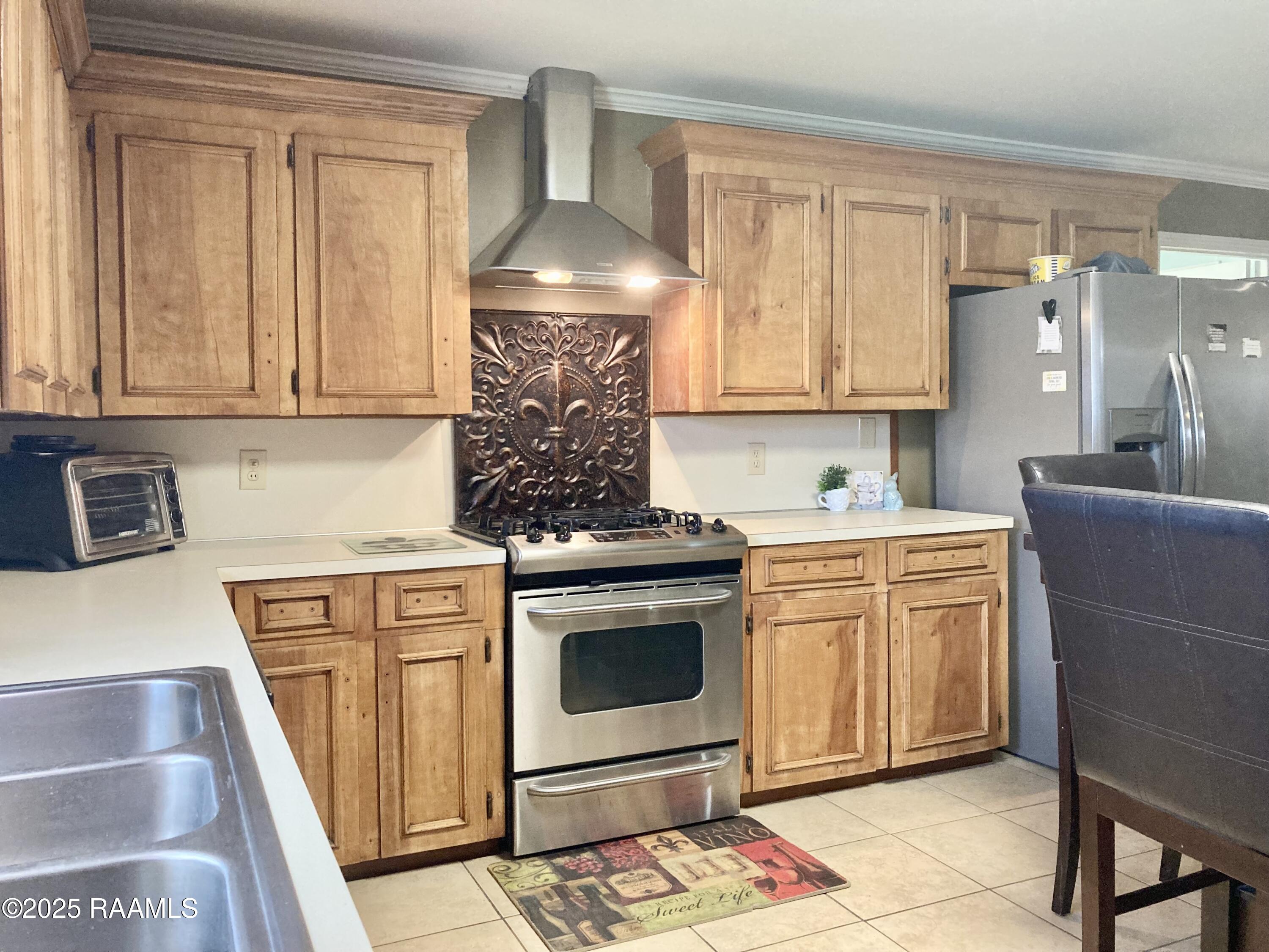 156 Nation Road Rayne, LA 70578 - Photo 9 of 24 156 Nation - Kitchen b