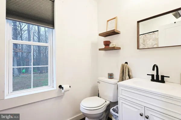 $325,000 | 2641 Hickory Corner Road, Augusta, WV 26704