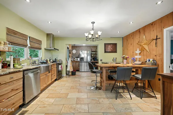 $259,000 | 2509 DC Caney Ridge Road, Clintwood, VA 24228