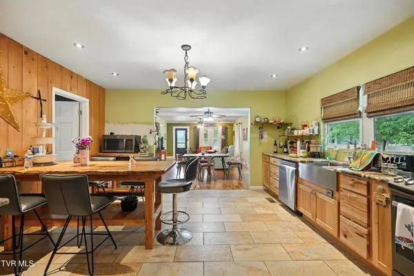 $259,000 | 2509 DC Caney Ridge Road, Clintwood, VA 24228