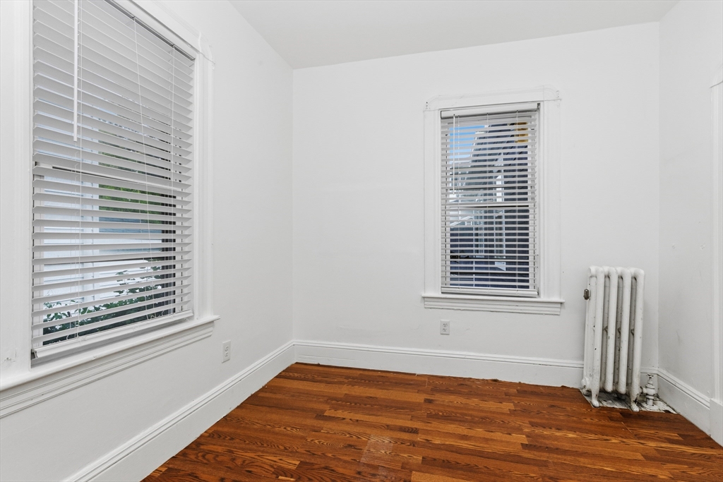 398 Spring Street, Unit 1 Brockton, MA 02301 - Photo 4 of 24