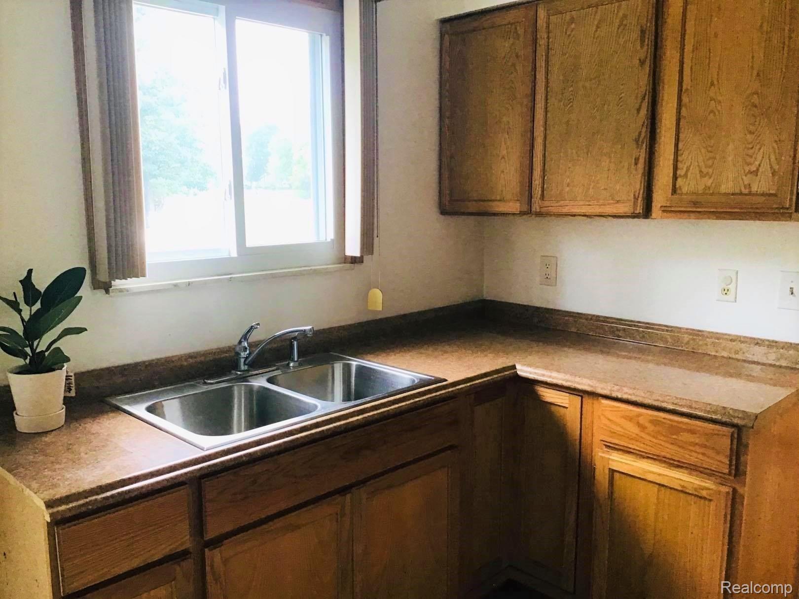 5146 Winchester Pass Road Lapeer, MI 48446 - Photo 14 of 18 119153259_627615464617119_6137857426968149259_n.jpg