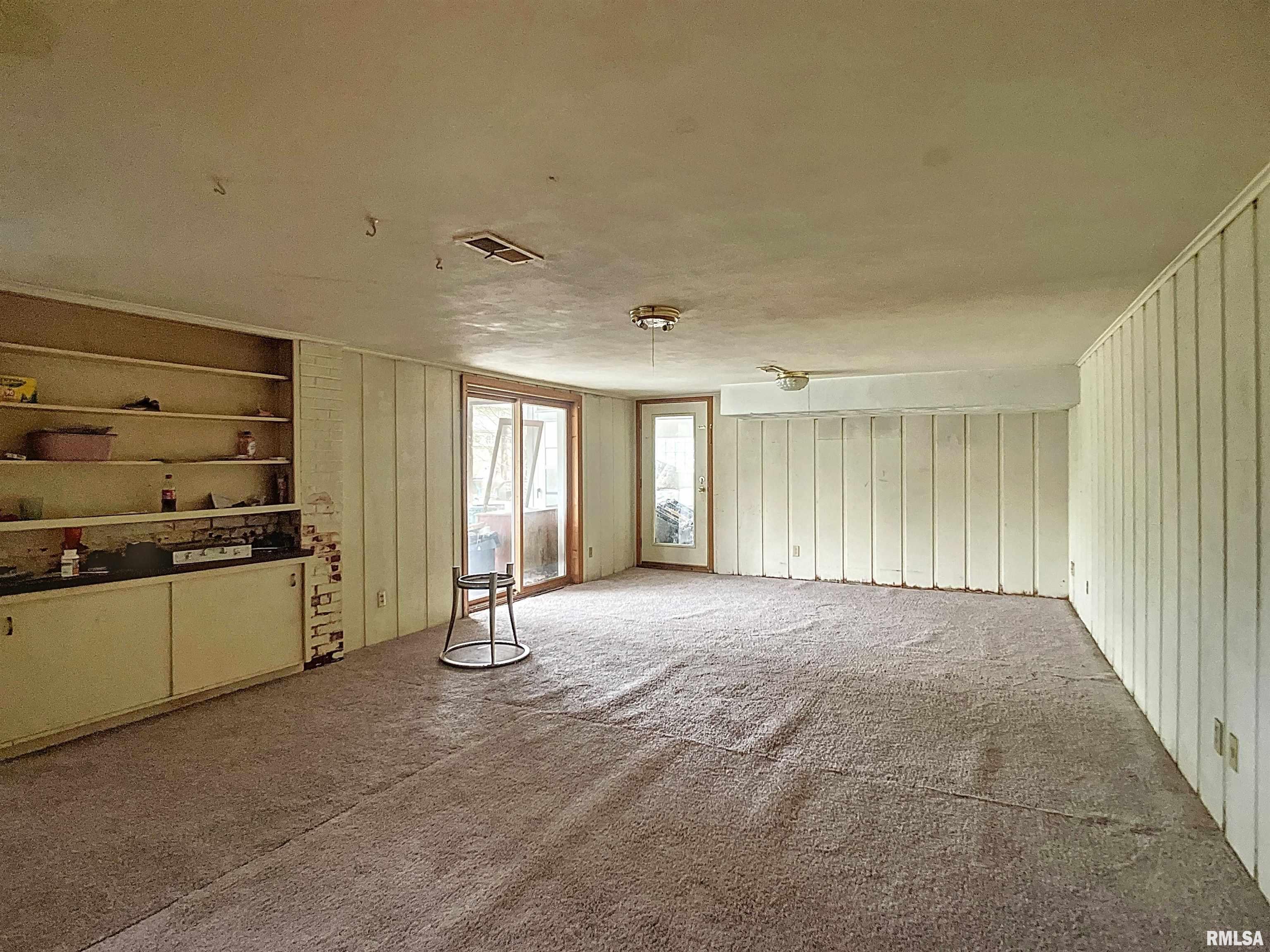 49 Hawthorne Road Rock Island, IL 61201 - Photo 20 of 27 Gallery Image 20
