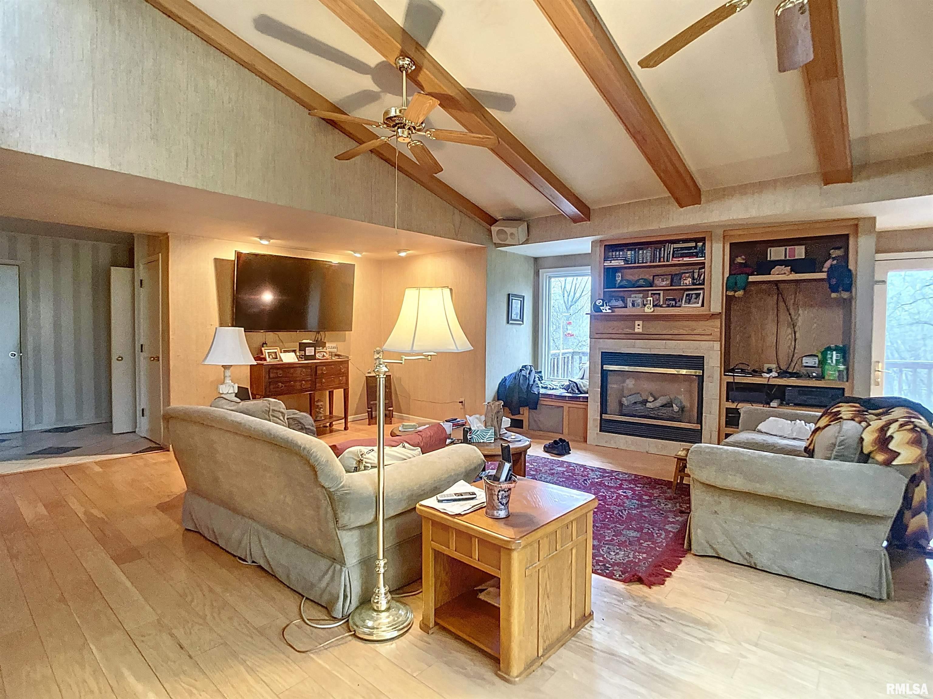 49 Hawthorne Road Rock Island, IL 61201 - Photo 2 of 27 Gallery Image 2