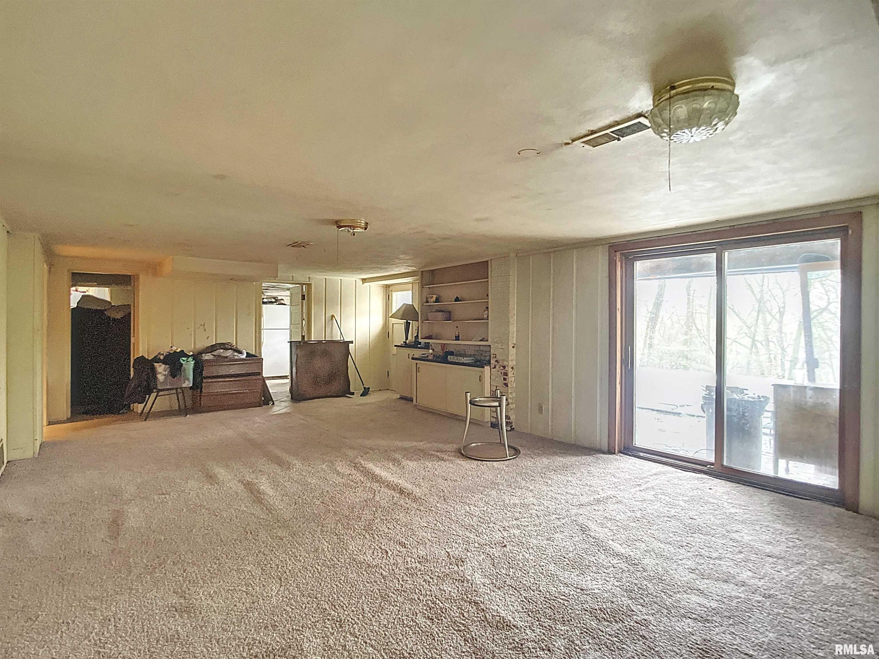49 Hawthorne Road Rock Island, IL 61201 - Photo 21 of 27 Gallery Image 21