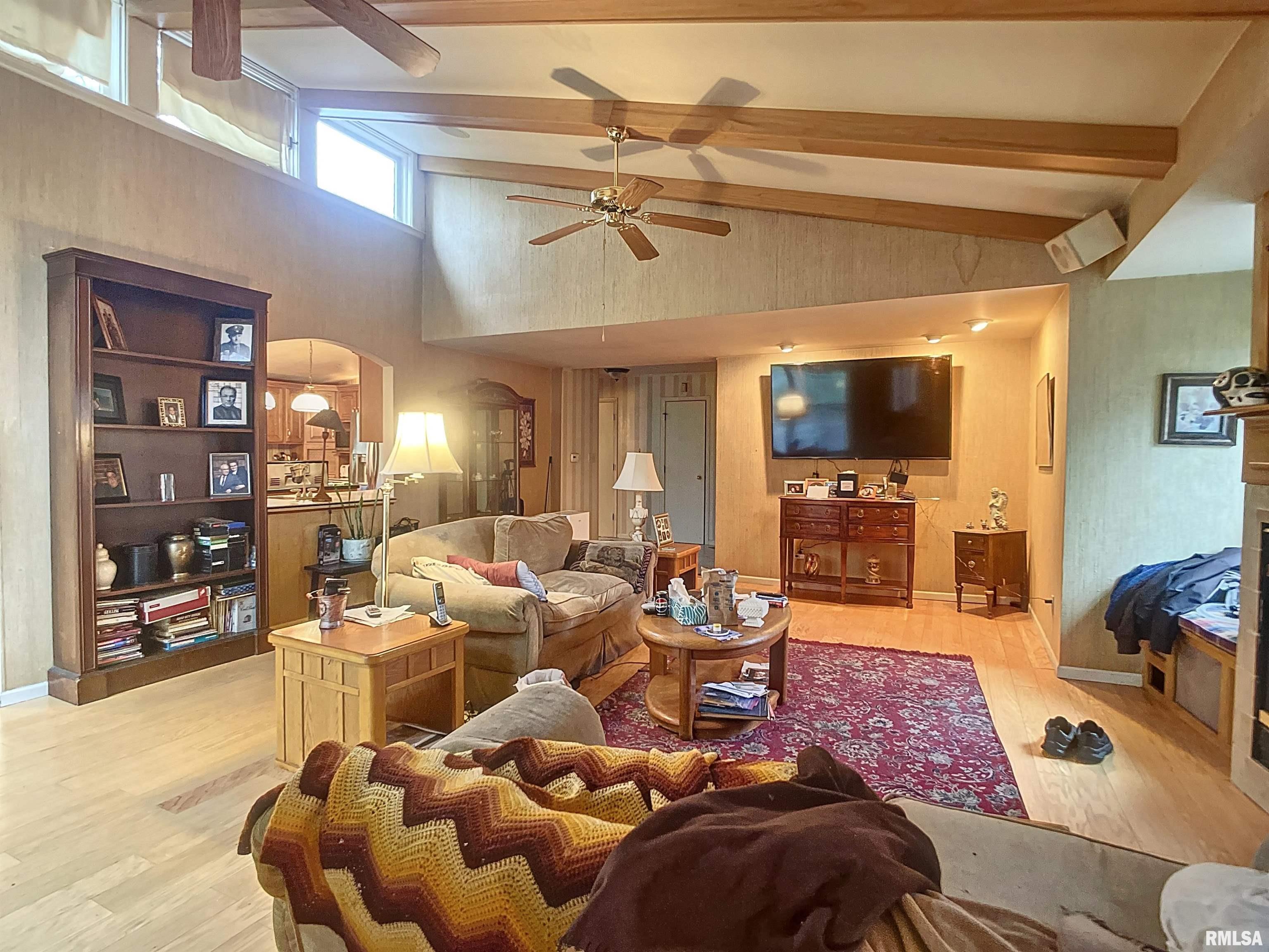 49 Hawthorne Road Rock Island, IL 61201 - Photo 3 of 27 Gallery Image 3