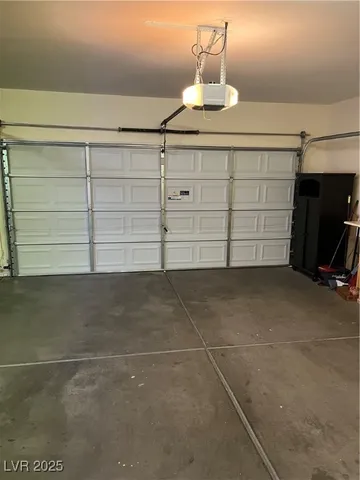 $5,700 | 2937 Copper Beach Court, Las Vegas, NV 89117