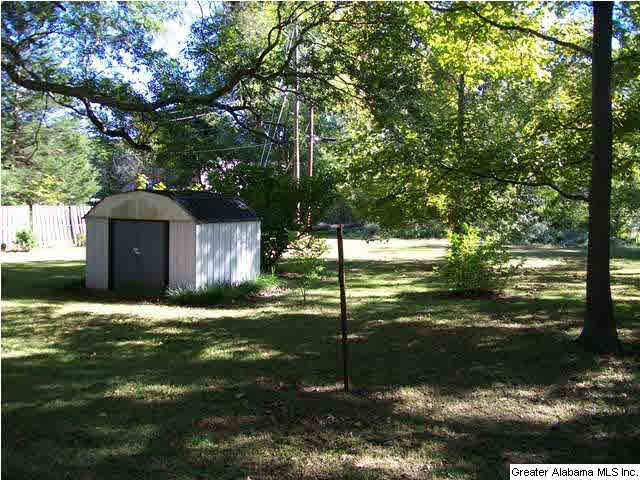 453 Gene Reed Road Birmingham, AL 35215 - Photo 3 of 18