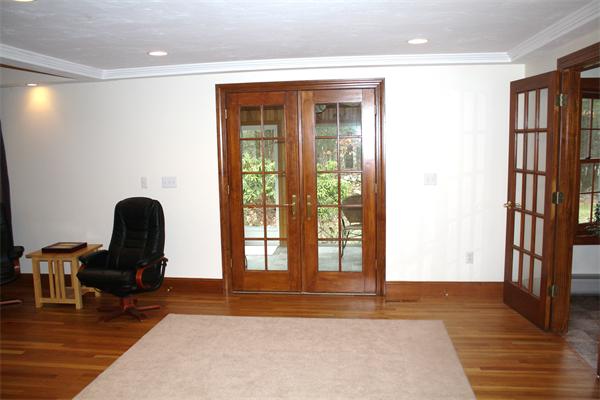 62 Powers Road Westford, MA 01886 - Photo 18 of 29 Gallery Image 18