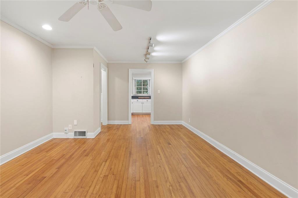 129 Parkside Circle Decatur, GA 30030 - Photo 10 of 62