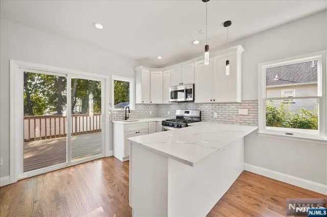 $949,000 | 30 Humboldt Street, Wood-Ridge, NJ 07075