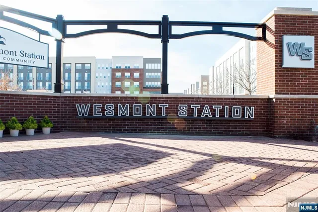 $949,000 | 30 Humboldt Street, Wood-Ridge, NJ 07075