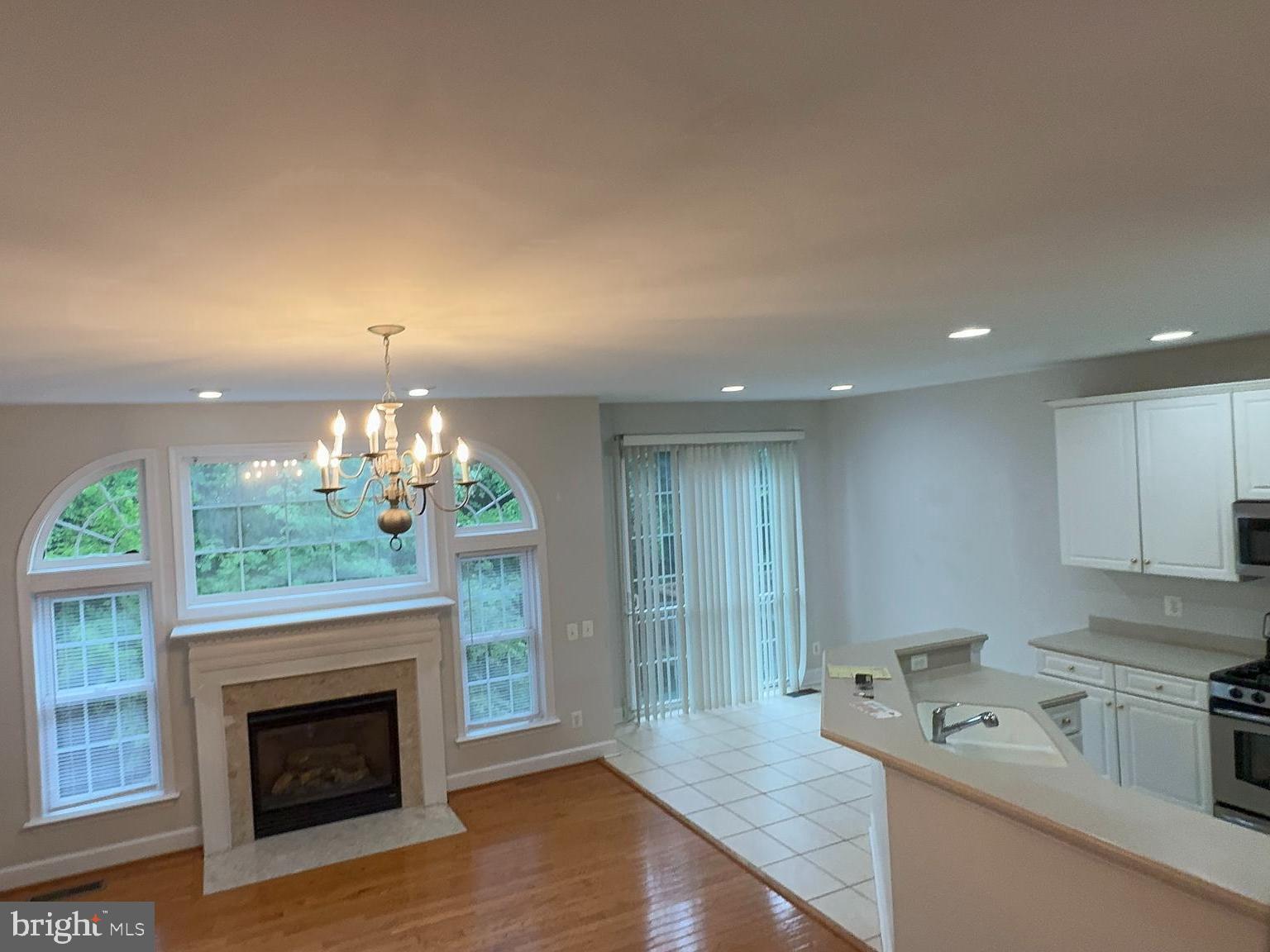 9283 Laurel Ridge Crossing Road Lorton, VA 22079 - Photo 5 of 35 View of Kitchen