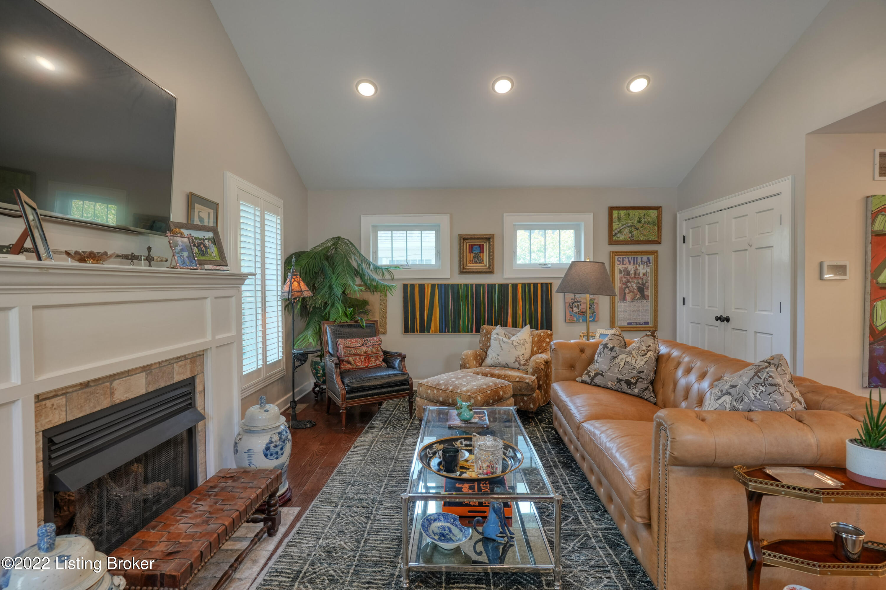 3830 Ormond Road Louisville, KY 40207 - Photo 20 of 40 028 - 20210920 709998