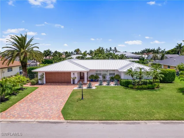 $1,385,000 | 980 Bal Isle Drive, Fort Myers, FL 33919