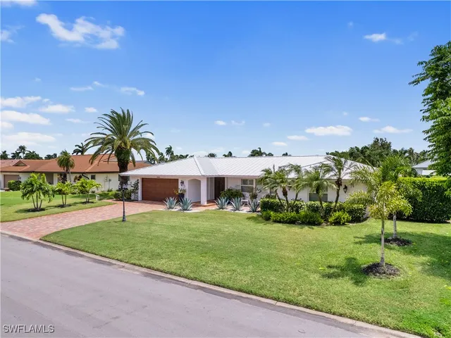 $1,385,000 | 980 Bal Isle Drive, Fort Myers, FL 33919