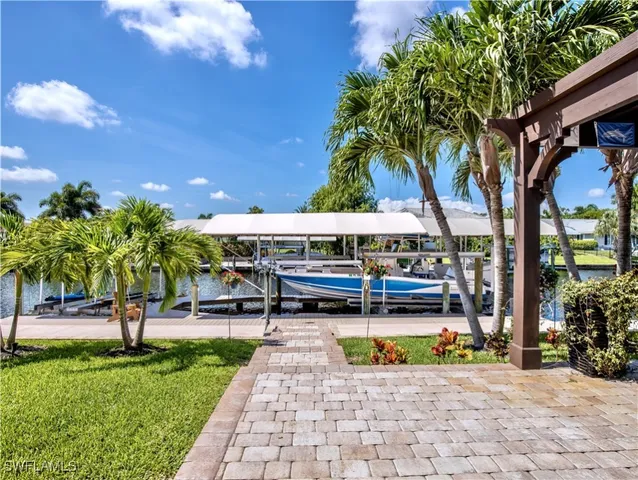 $1,385,000 | 980 Bal Isle Drive, Fort Myers, FL 33919