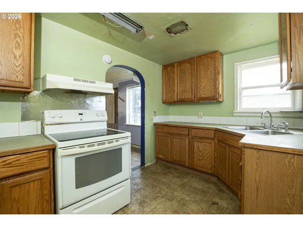 $185,000 | 5418 A Street, Springfield, OR 97478