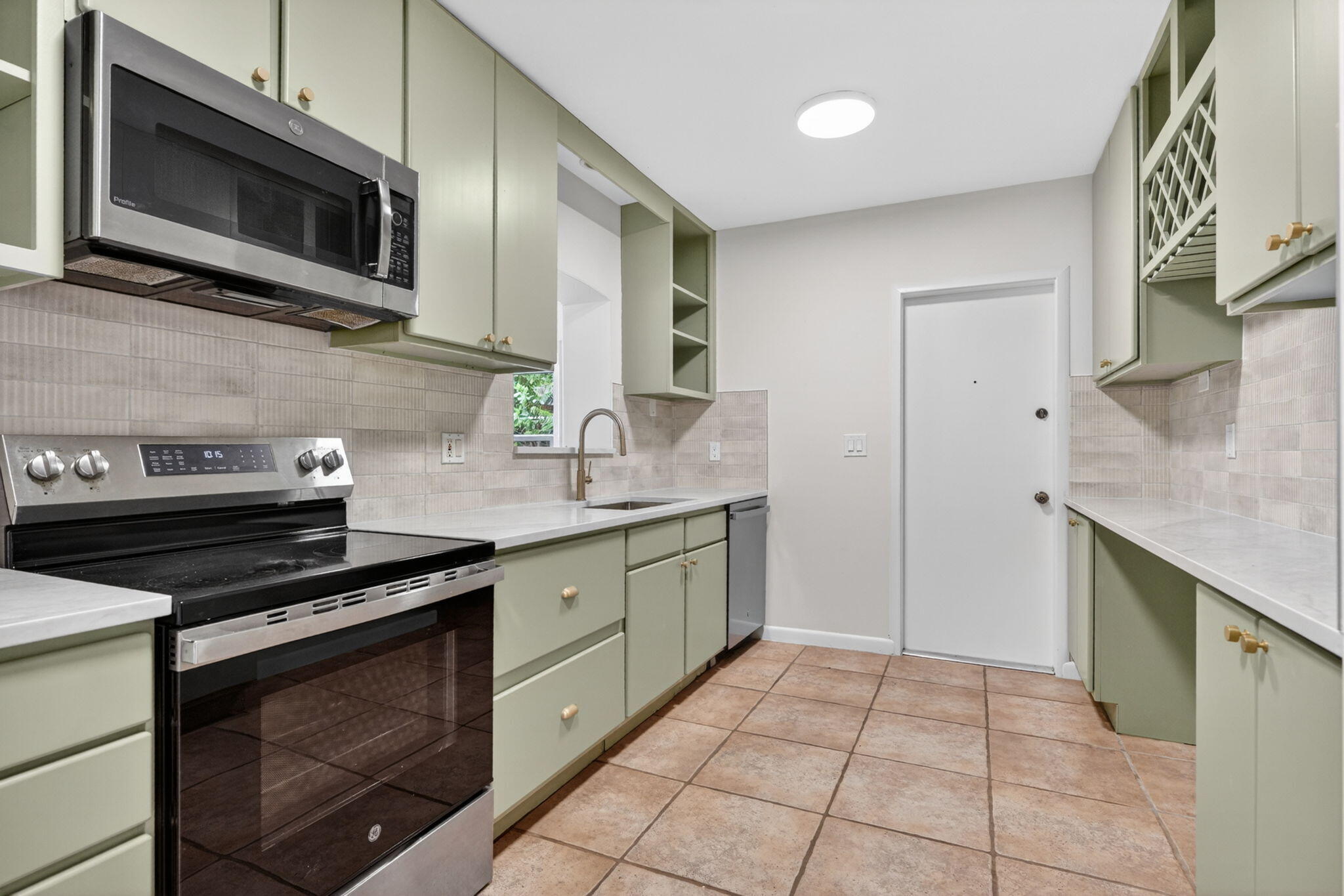 606 Paulina Road Jupiter, FL 33477 - Photo 7 of 49 17-web-or-mls-_MLP0881