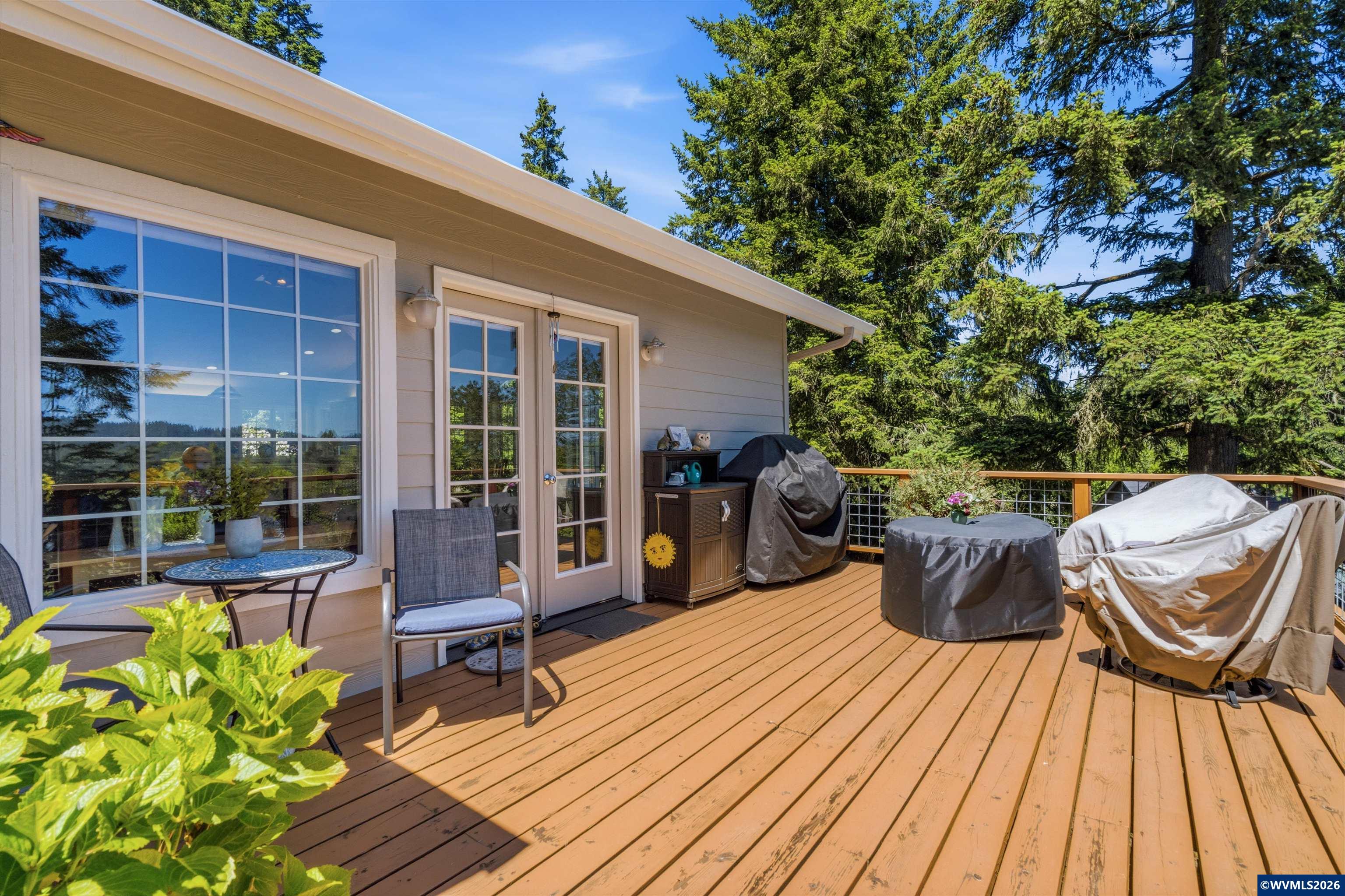 151 Rockridge Loop Eugene, OR 97405 - Photo 16 of 30