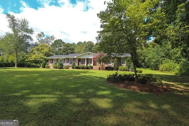 $445,000 | 1055 East Hermitage Road Northeast, Rome, GA 30161