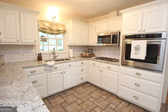 $445,000 | 1055 East Hermitage Road Northeast, Rome, GA 30161